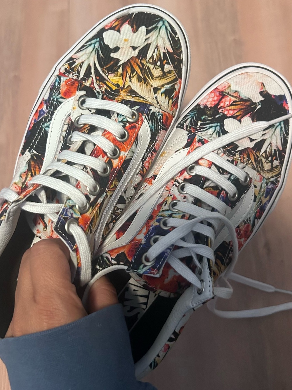 Vans Floral Low-Top Sneakers in Multi-Color